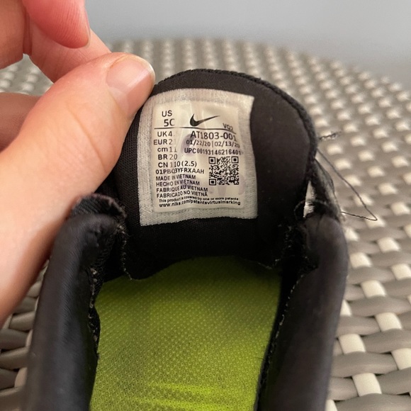 Toddler 5C Nike runner - Picture 4 of 4